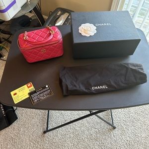 Chanel Bag Authentic Pink Vanity medium size